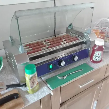 לינה וארוחת בוקר Eden 4*