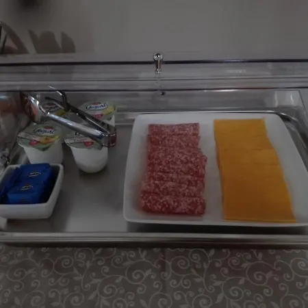 לינה וארוחת בוקר Eden