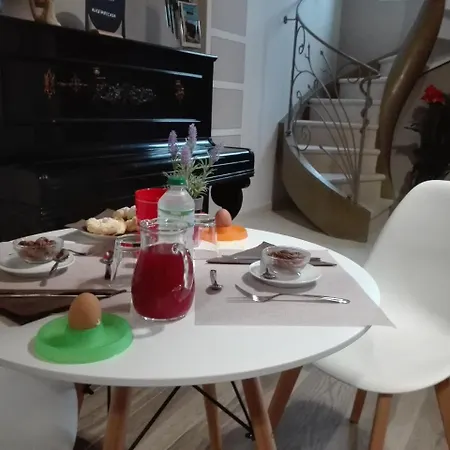 Eden 4* קנוביו