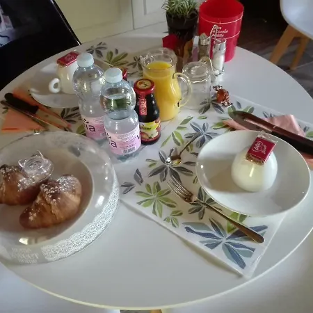 לינה וארוחת בוקר Eden